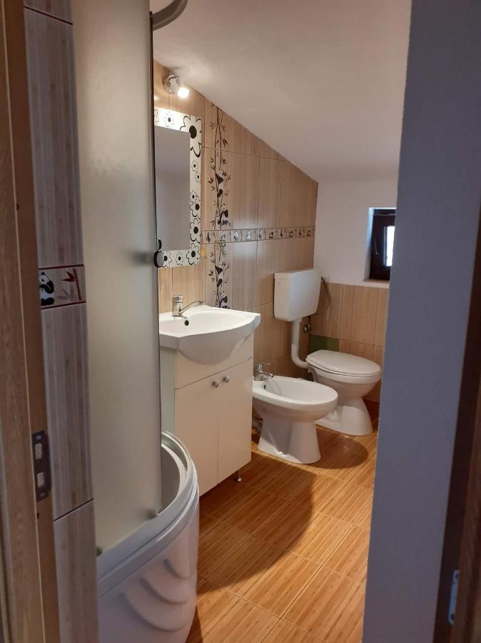 Casa Popa Hotell Gura Humorului Exteriör bild