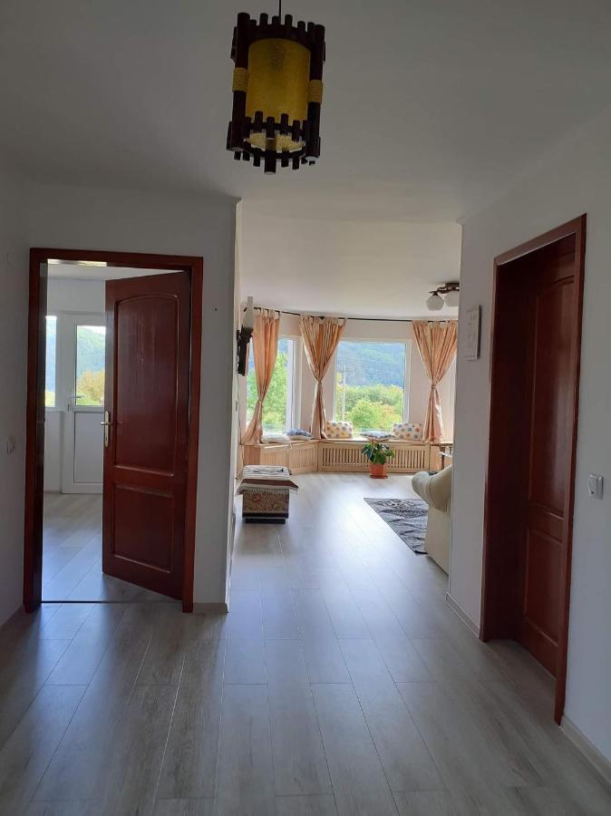 Casa Popa Hotell Gura Humorului Exteriör bild
