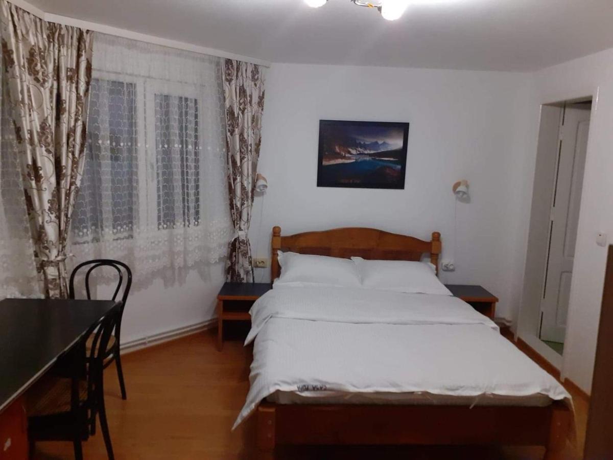 Casa Popa Hotell Gura Humorului Exteriör bild