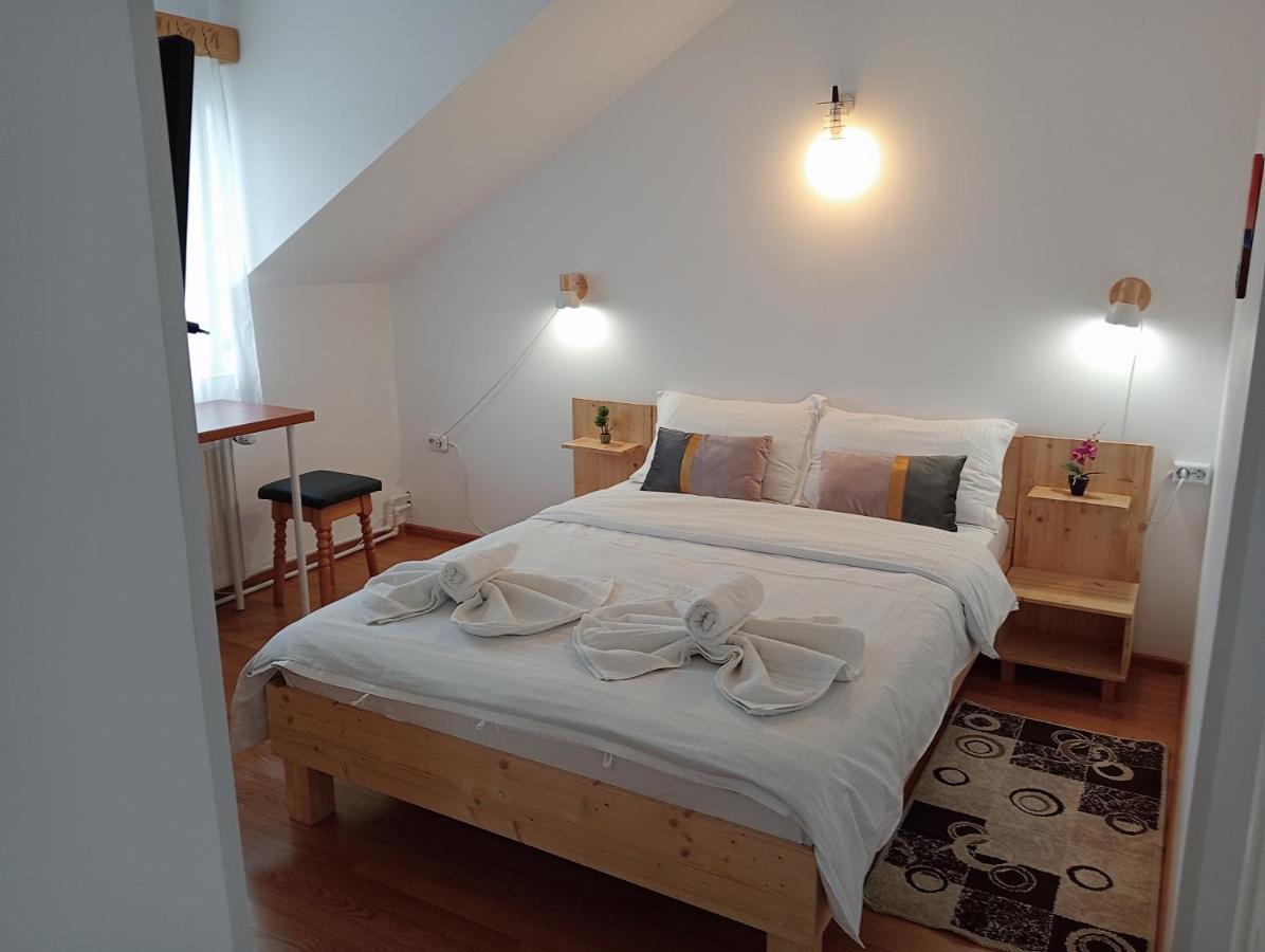 Casa Popa Hotell Gura Humorului Exteriör bild